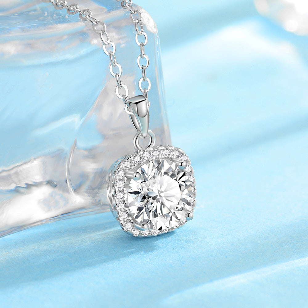 Colar Eva com moissanite de 1 ct vista lateral - aço inoxidável hipoalergénico