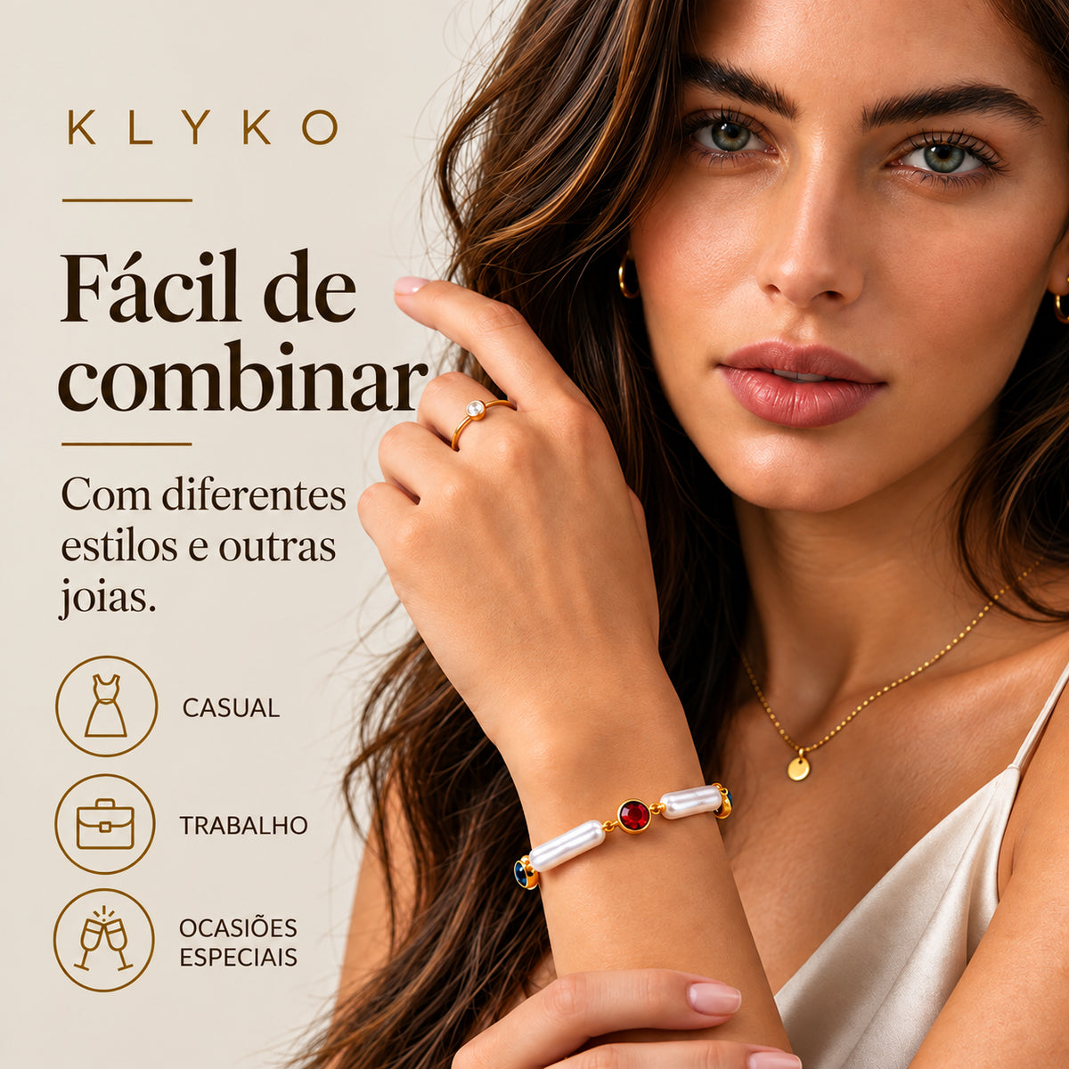 Detalhe do fecho lagosta e da extensão ajustável da Pulseira NARA dourada.
