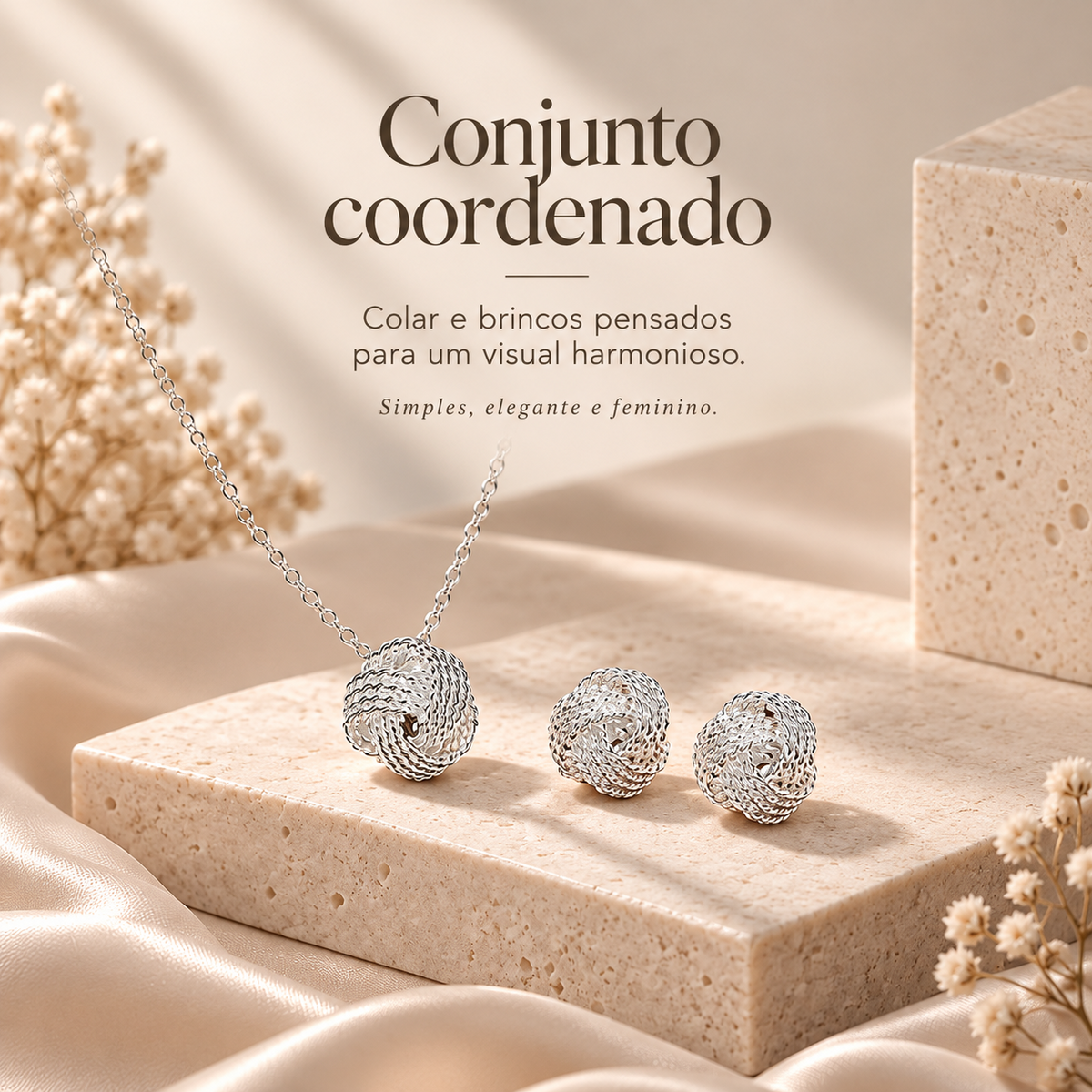 Detalhe do Conjunto EIRA com colar e brincos
